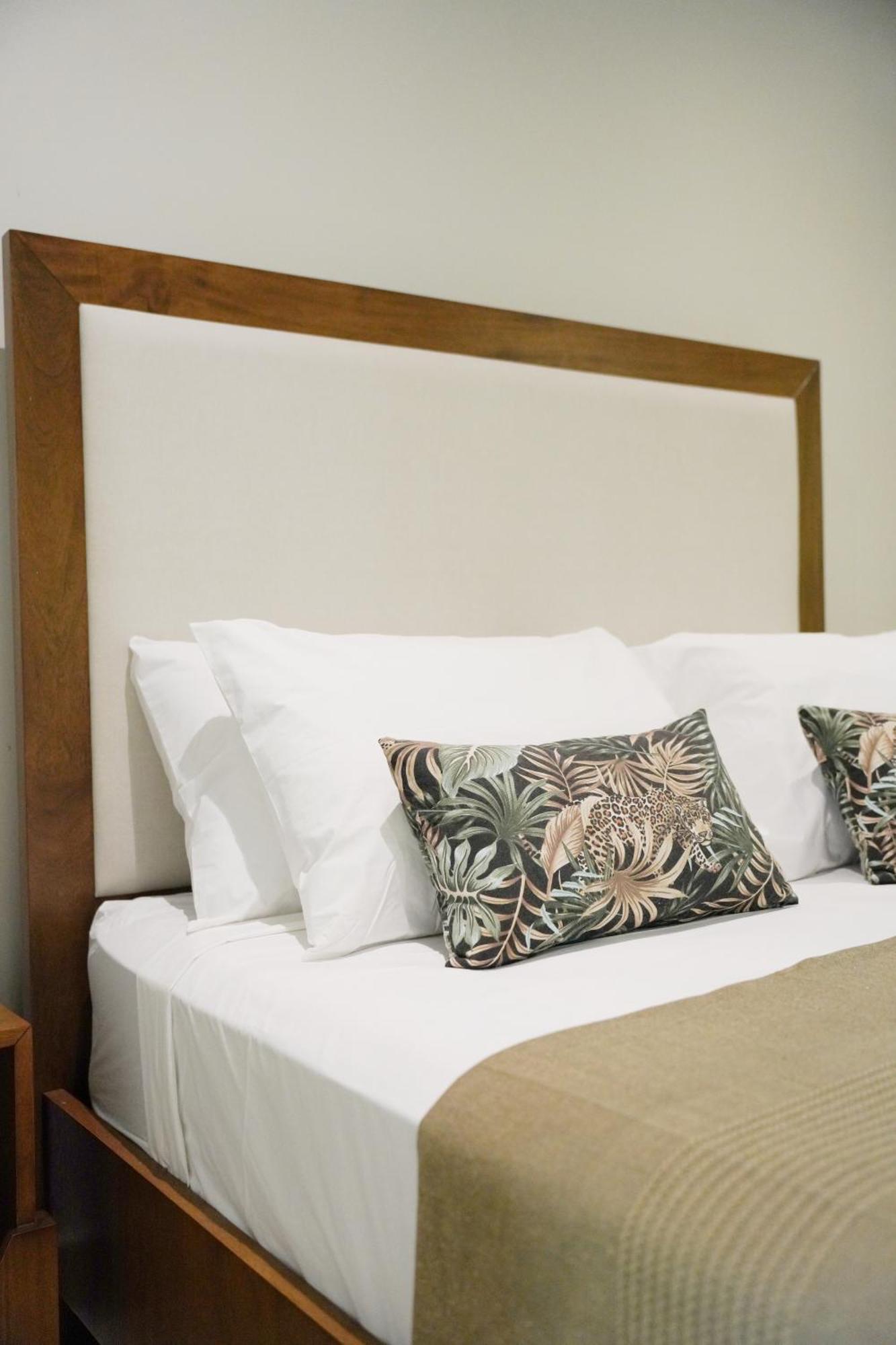 Fauna Lodge Drakes Bay Eksteriør bilde